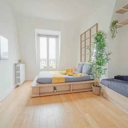 Charming Near Paris * Saint-Ouen (Seine-Saint-Denis)