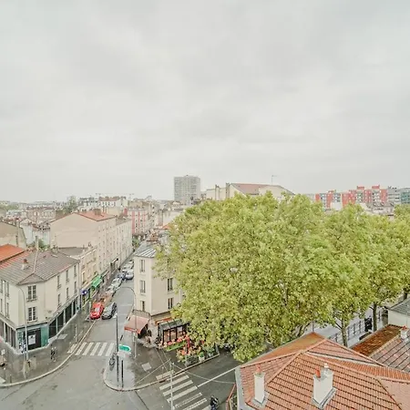 Charming Near Paris *