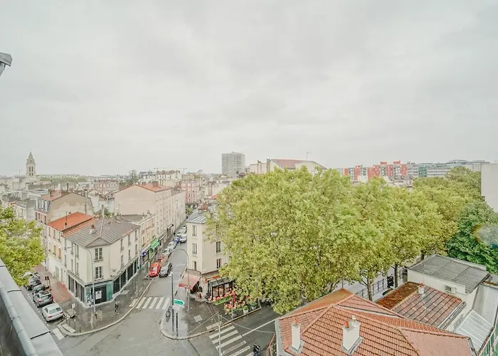 Charming Near Paris *